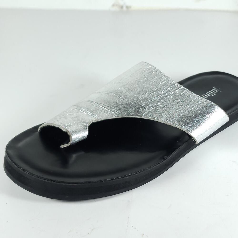 Jeffrey Campbell Women's US 6? Sliver Metallic Leather Toe Post Flat Sandals - Picture 14 of 16